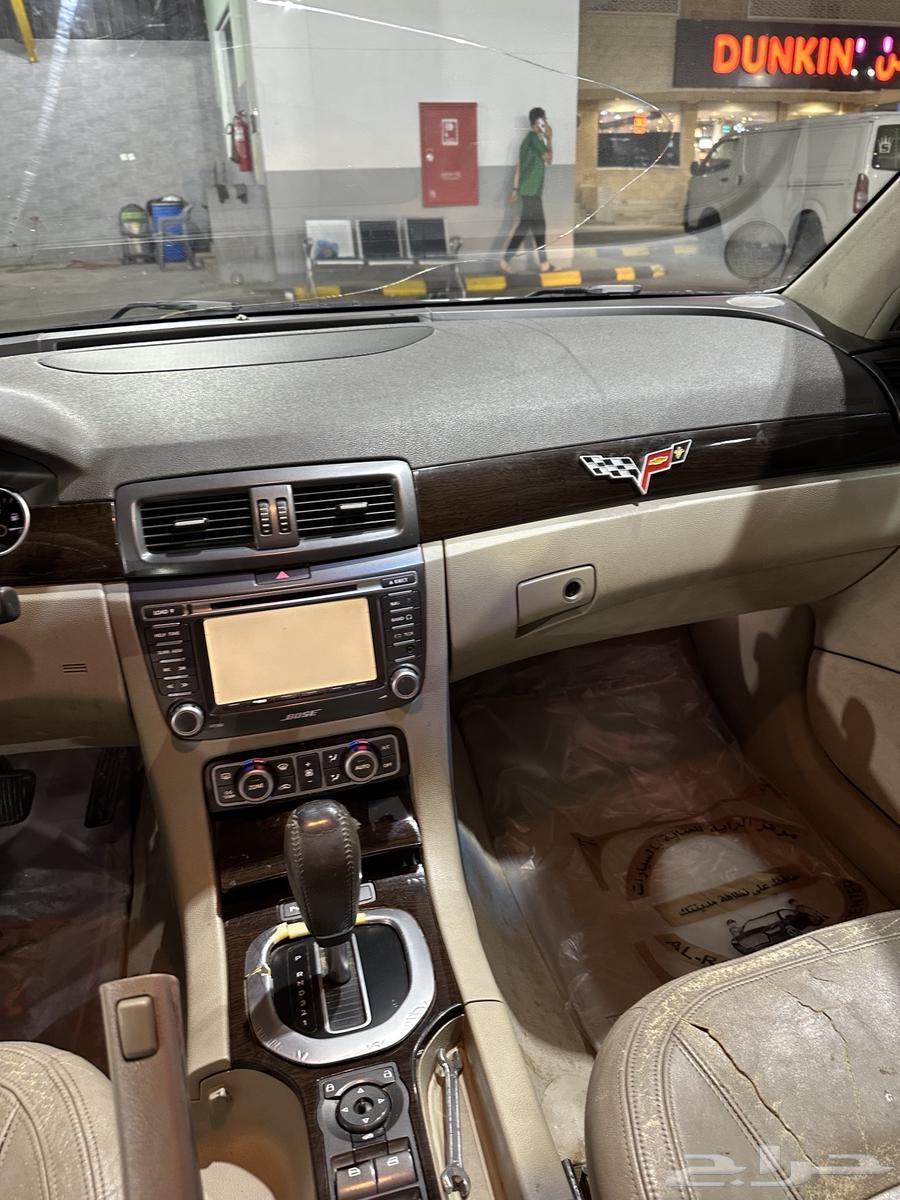 كابرس ابيض رويال 200763043205576066112