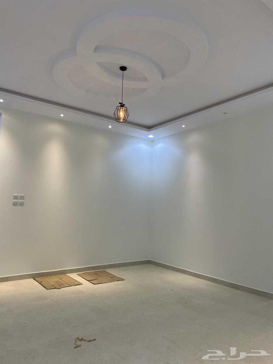 للايجار شقه جديده دور اول بحي قرطبه63009718605953114