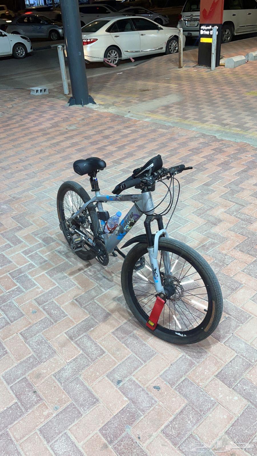 Very nice 24-inch upper frame sports bicycle. Please do not underprice.63029448932097113