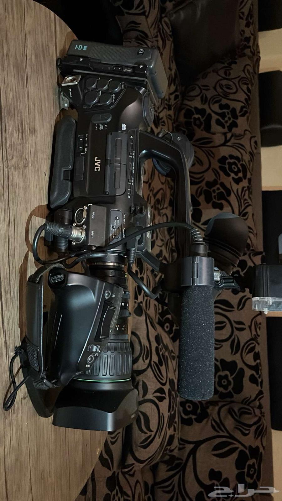 Video camera63026412413059111