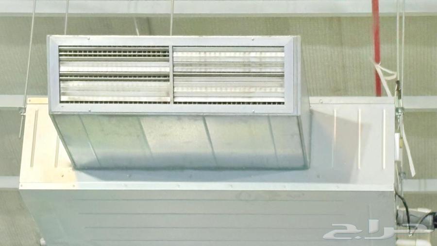 His new 5-ton Gree air conditioner is excellent.63027718409090113