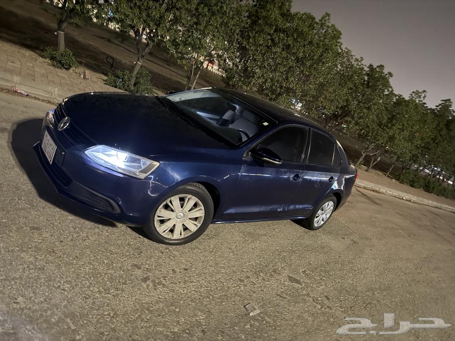 Gita Volkswagen 2012, the price is 16000.630331902272031117