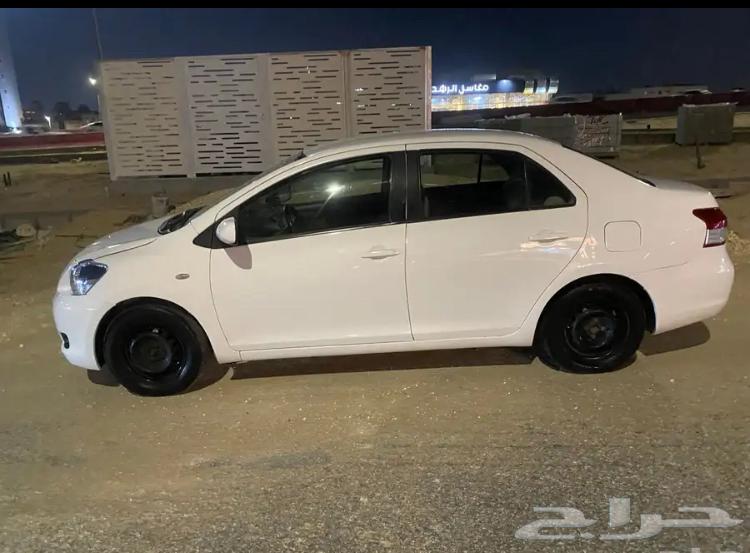 Yaris 2011 for sale63033621628930112