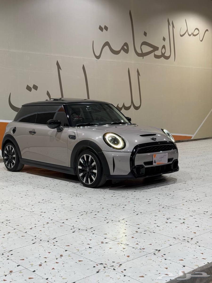 Mini Cooper S Black Edition 2022. Rassd Al Fahama63034859653889110