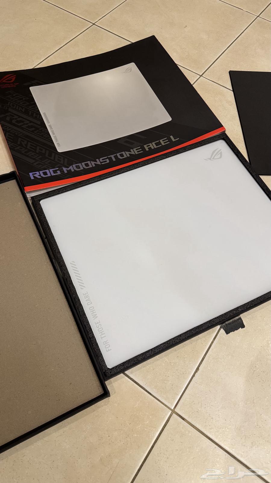 ASUS ROG Glass Mouse Pad63023769403265111