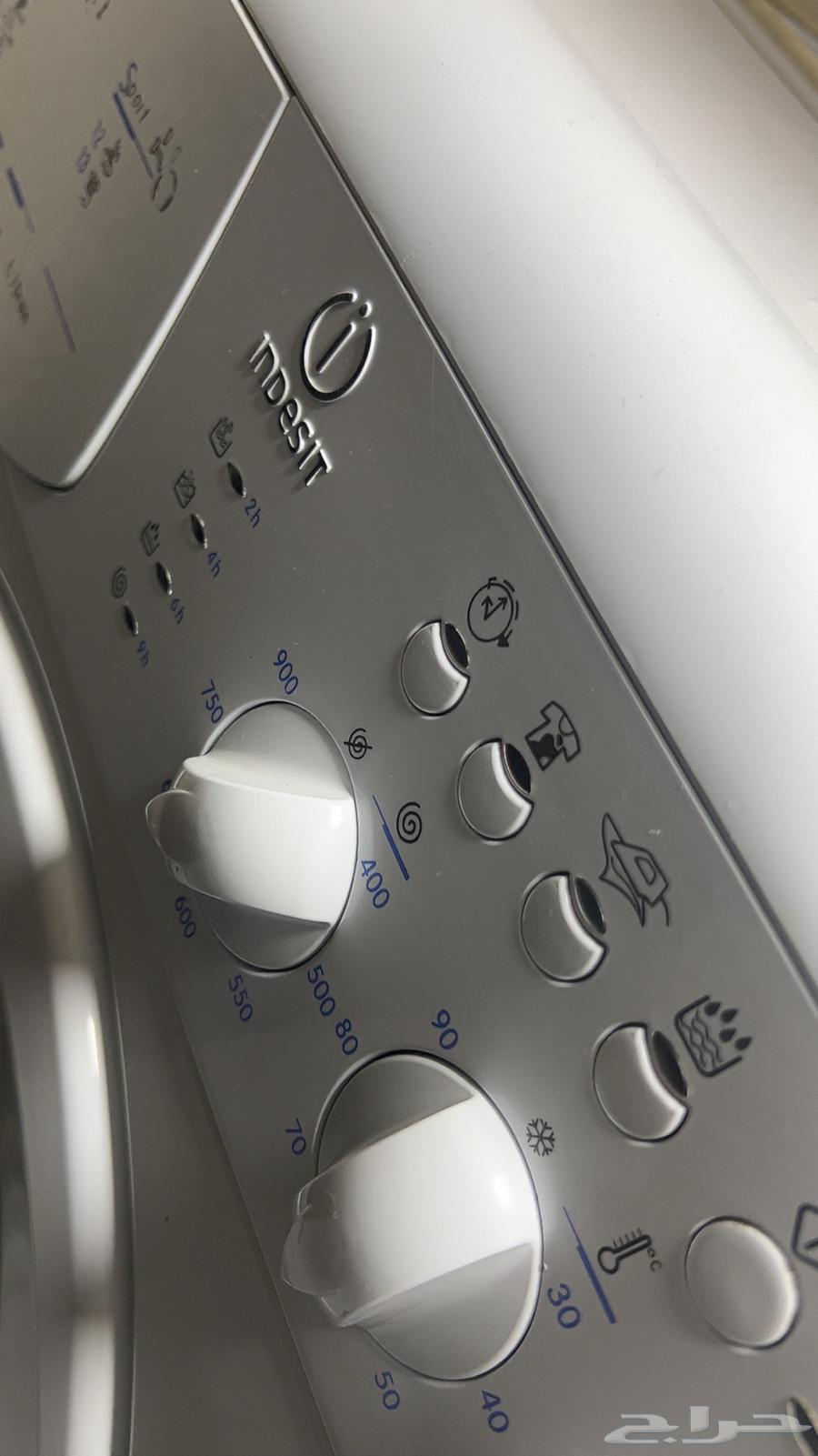 Clean and used washing machine63109711085954111