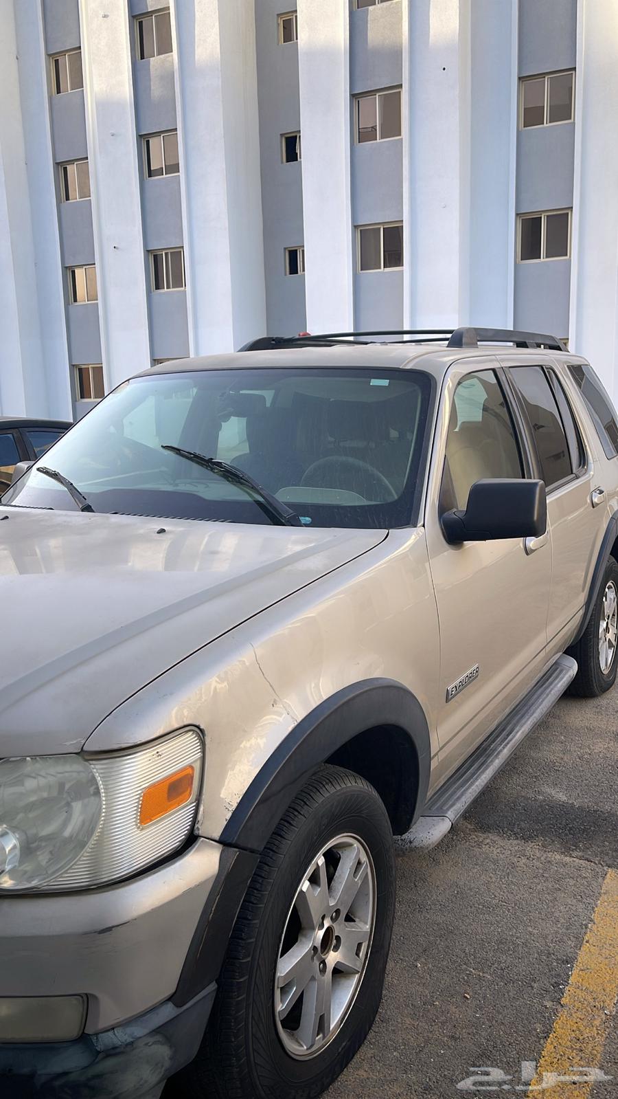 Ford 2007 Explorer everything is fine with it, automatic transmission. New engine.63032776942851112
