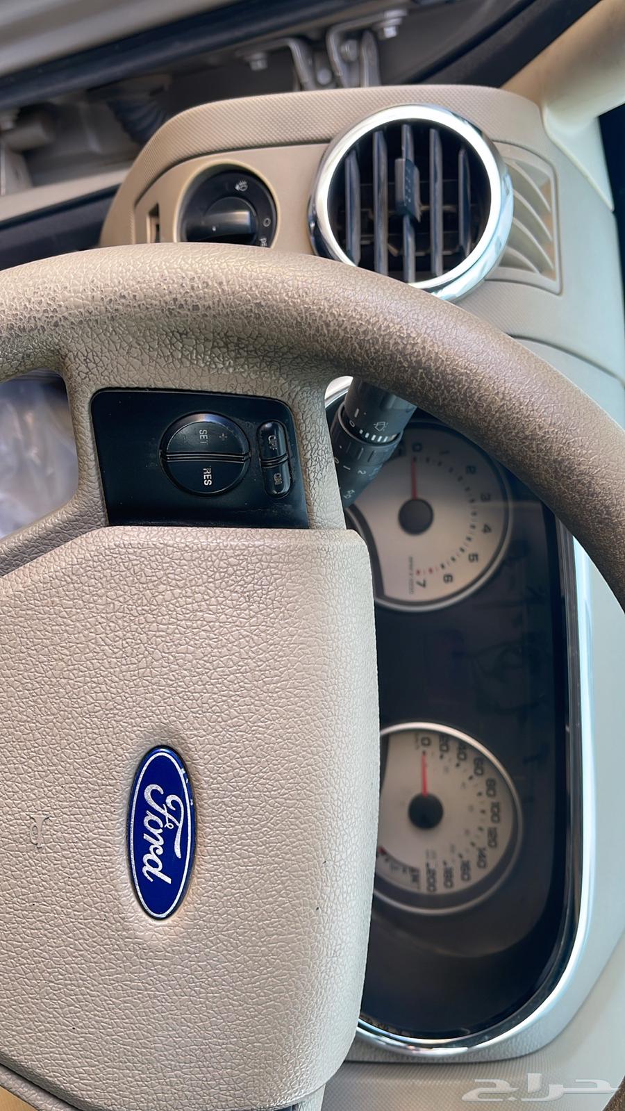 Ford 2007 Explorer everything is fine with it, automatic transmission. New engine.63032776942851114
