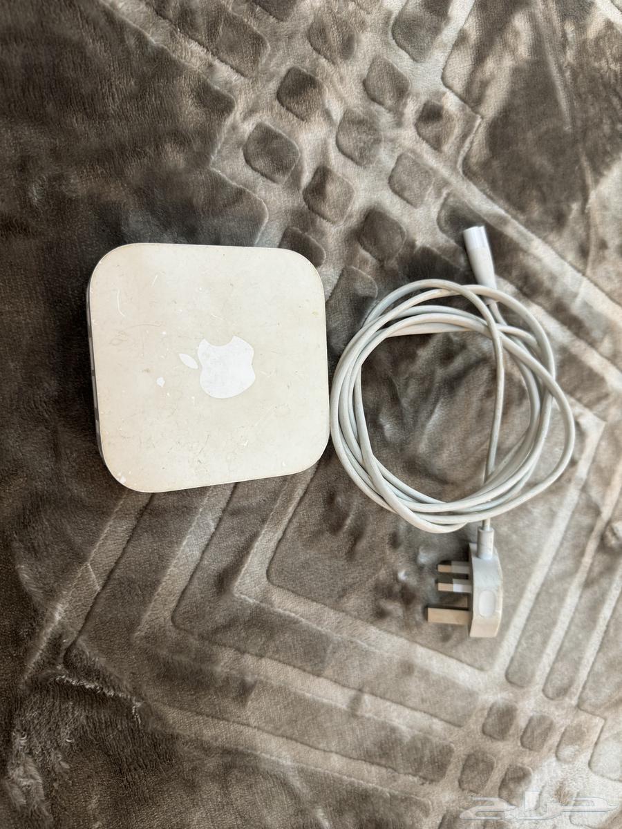 جهاز إنترنت من Apple ومشغل موسيقى630237638945311125