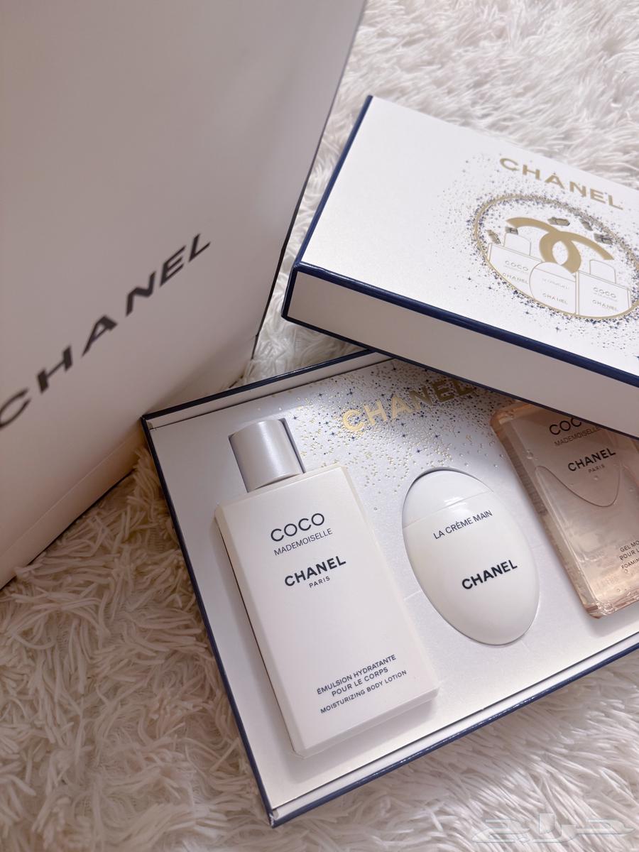 Chanel collection63023764337282111