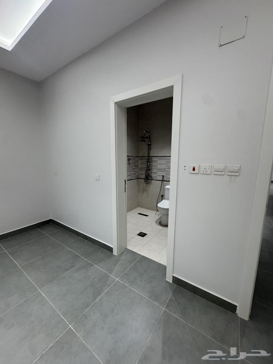 Apartment630124826023701128