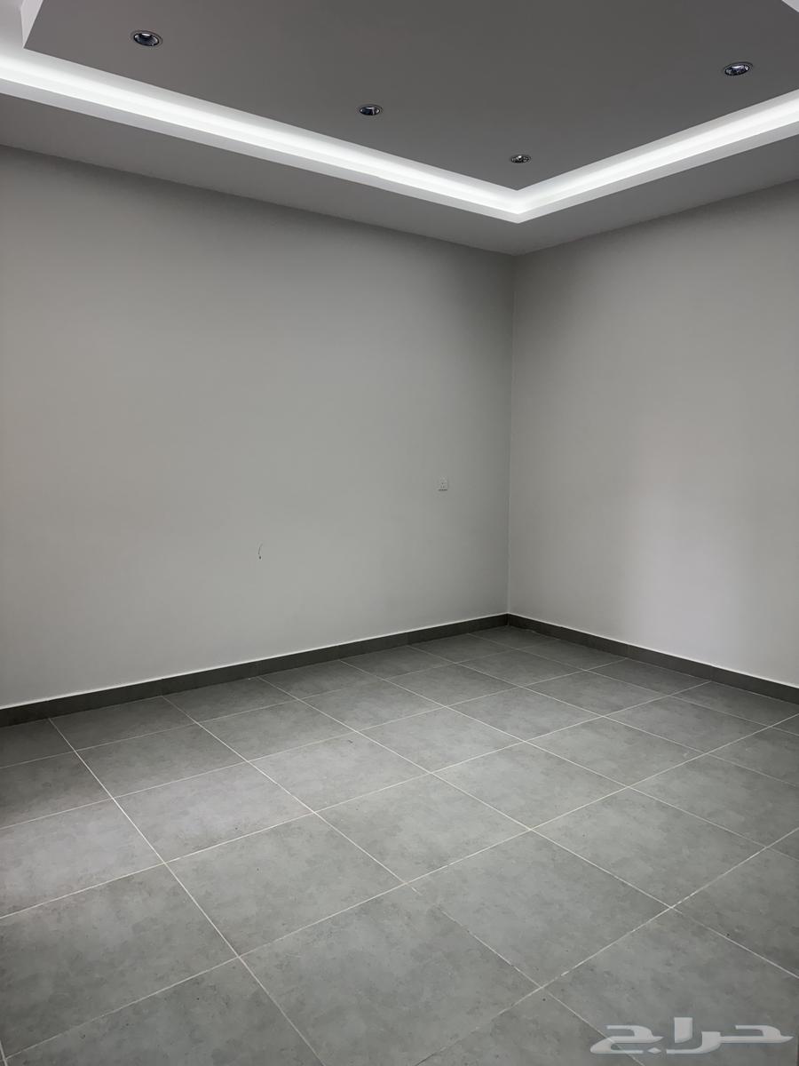Apartment63012482602370111