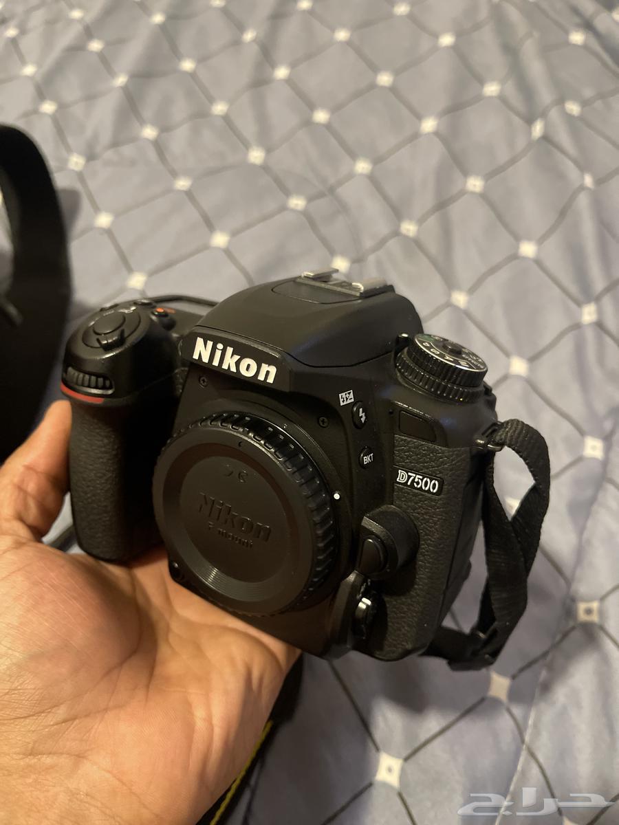 For sale Nikon 7500 camera63012219242243111