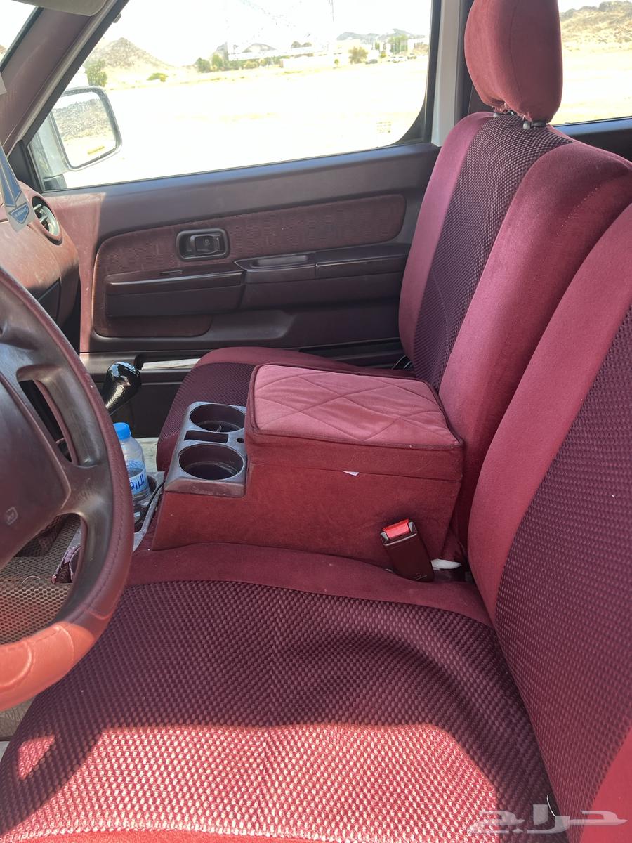 Nissan Gmran 2013 model car, I own it and it has a special license plate.63030592050689111