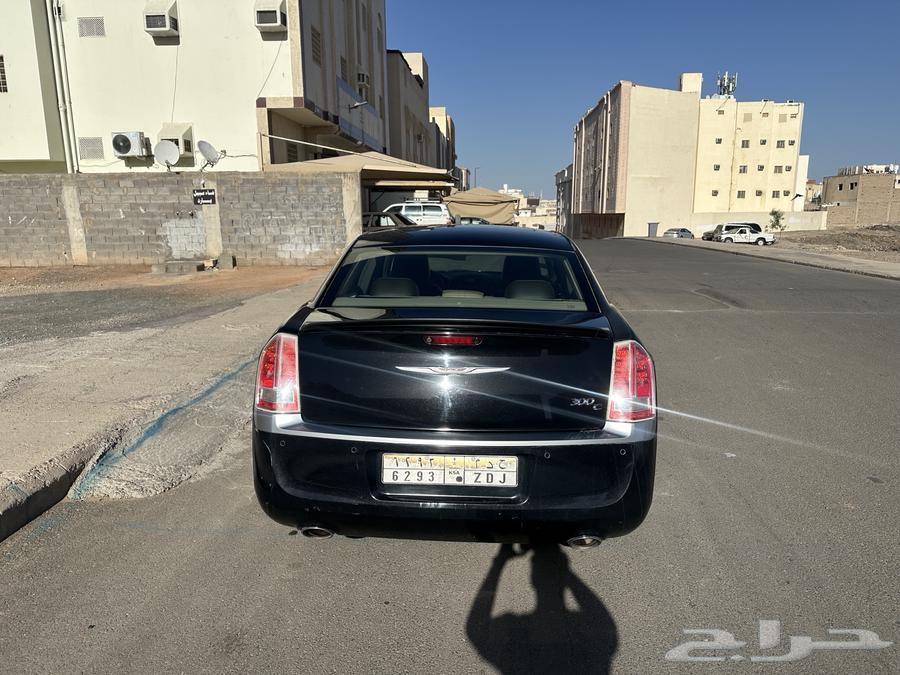 للبيع  كرايسلر 300C Executive موديل 201463029723164673114