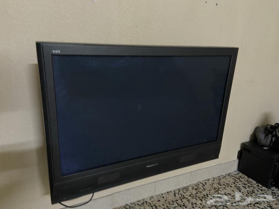 شاشة تلفاز تقريبا  42 او 40 بوصة للبيع63023310664066111