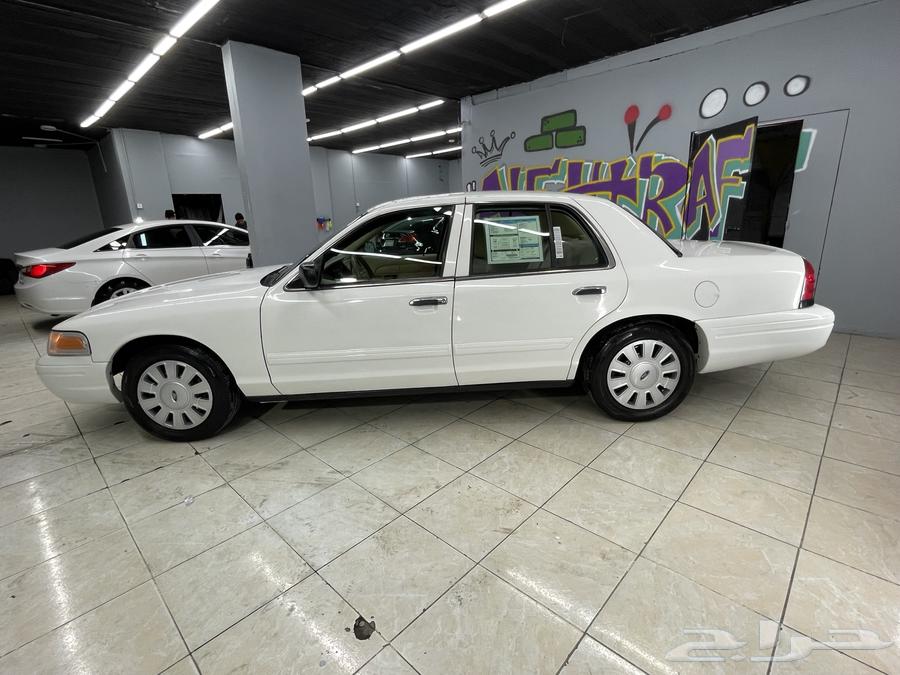 For sale Crown Victoria Police Interceptor 201263028406193667111
