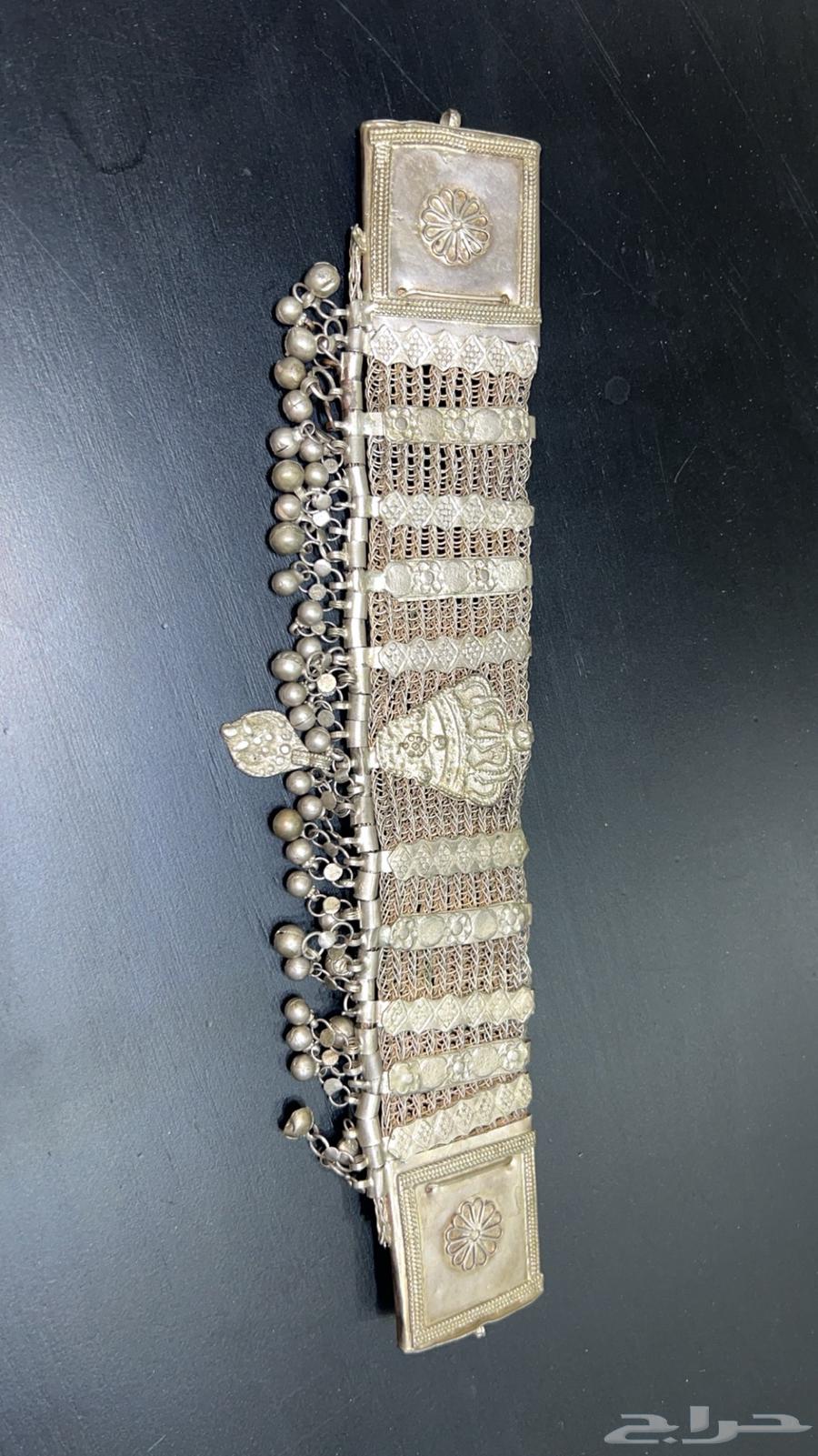Old silver headband63021975376899112