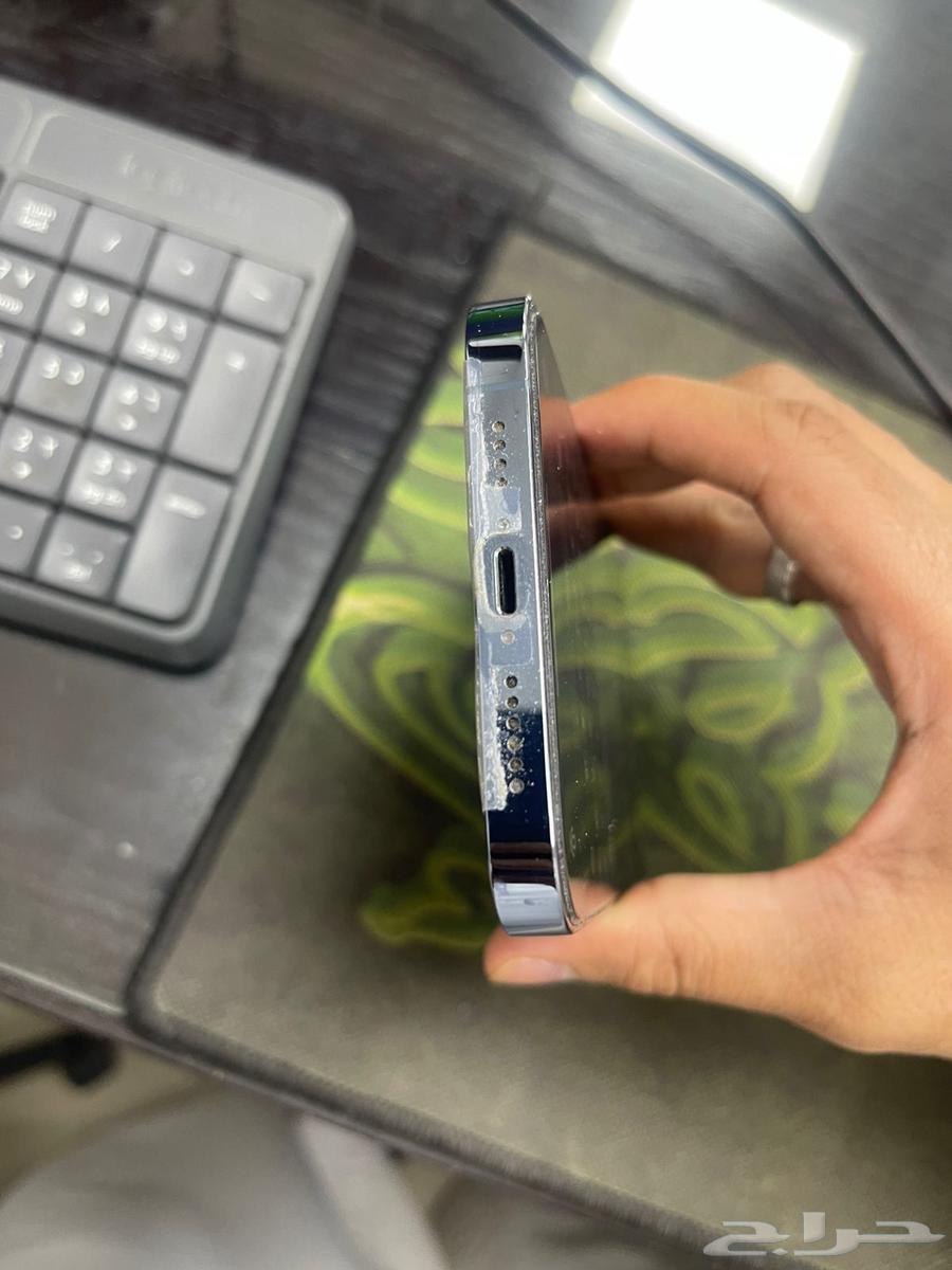 ايفون63021087810818113