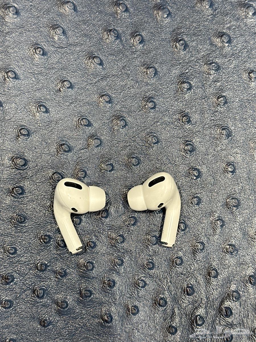 للبيع سماعه ايربودز برو 2 airpods pro 263020638094465111