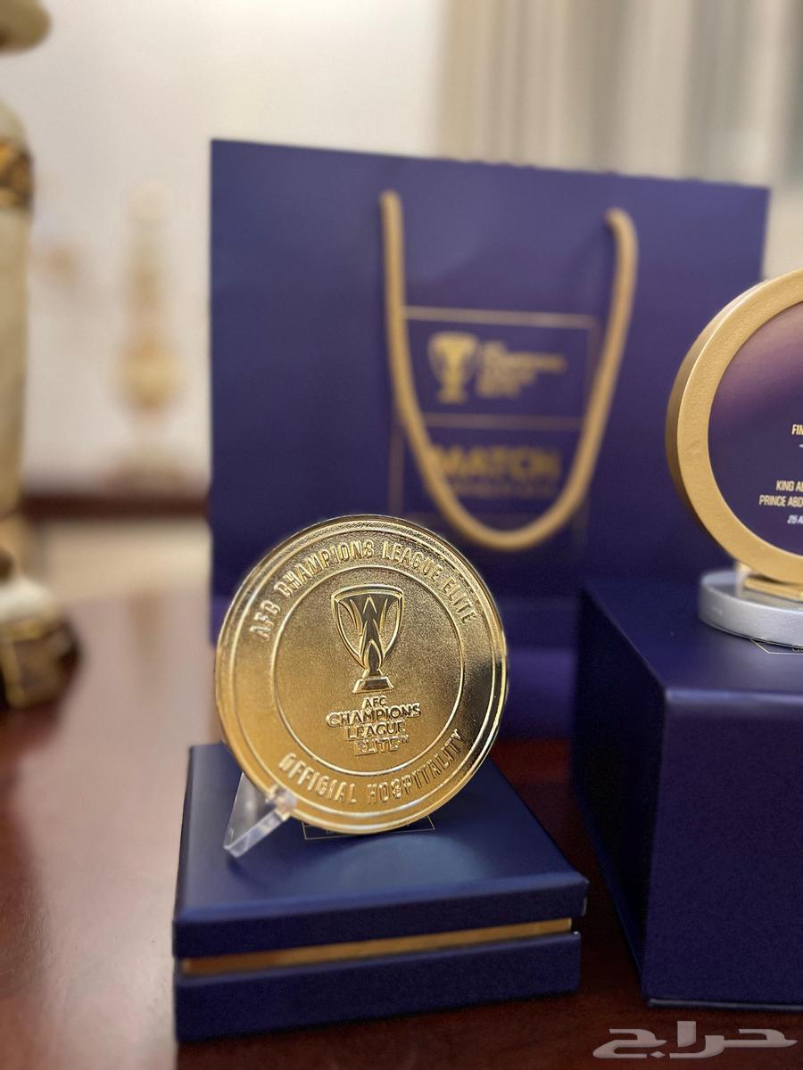 تذكار درع   ميدالية نخبة اسيا63021992195202114