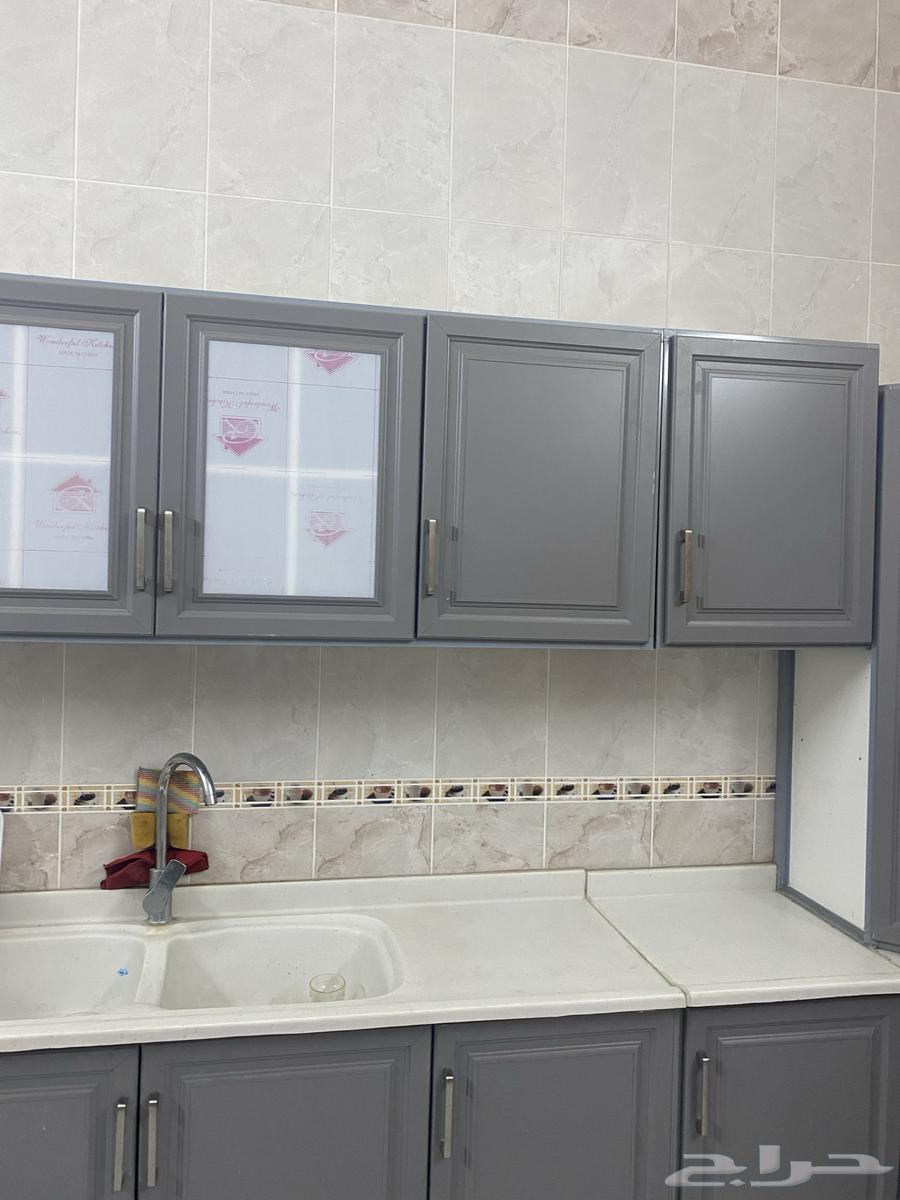 غرفة نوم ومطبخ ومكيف وغساله للبيع63021970147458114