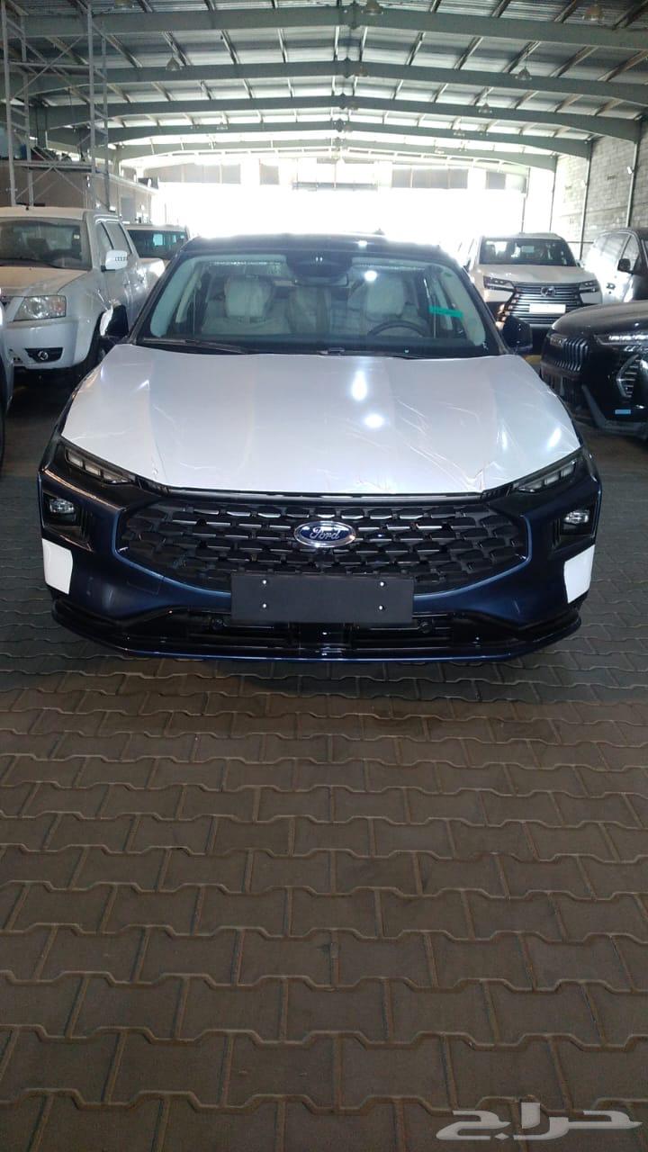 فورد تورس متوفرة بنظام الكاش والاقساط630236218337291120