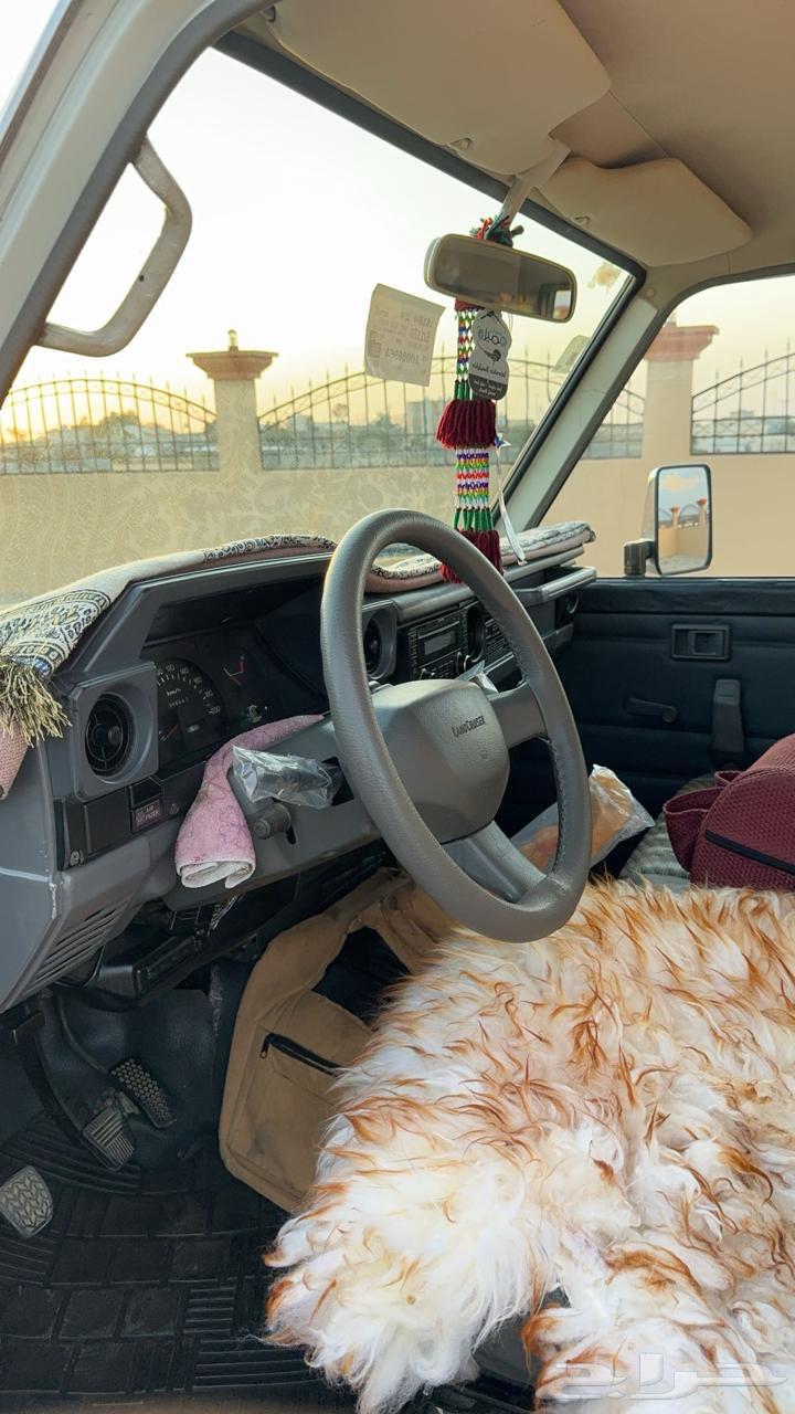 جيب ربع نظيييف(تم البيع خارج الموقع)63023132810369114