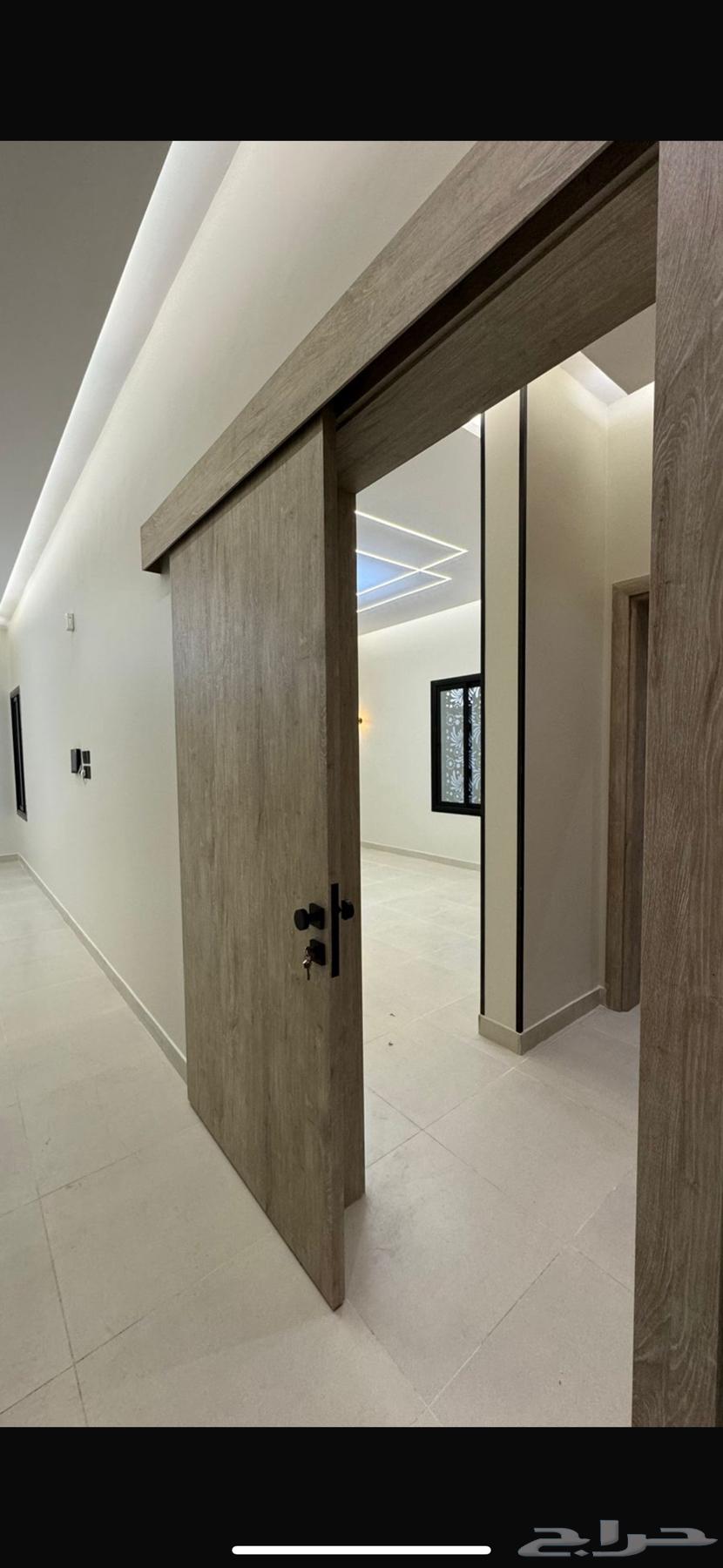 For sale, a ready-to-move-in luxurious apartment with full ownership.63012956657793111