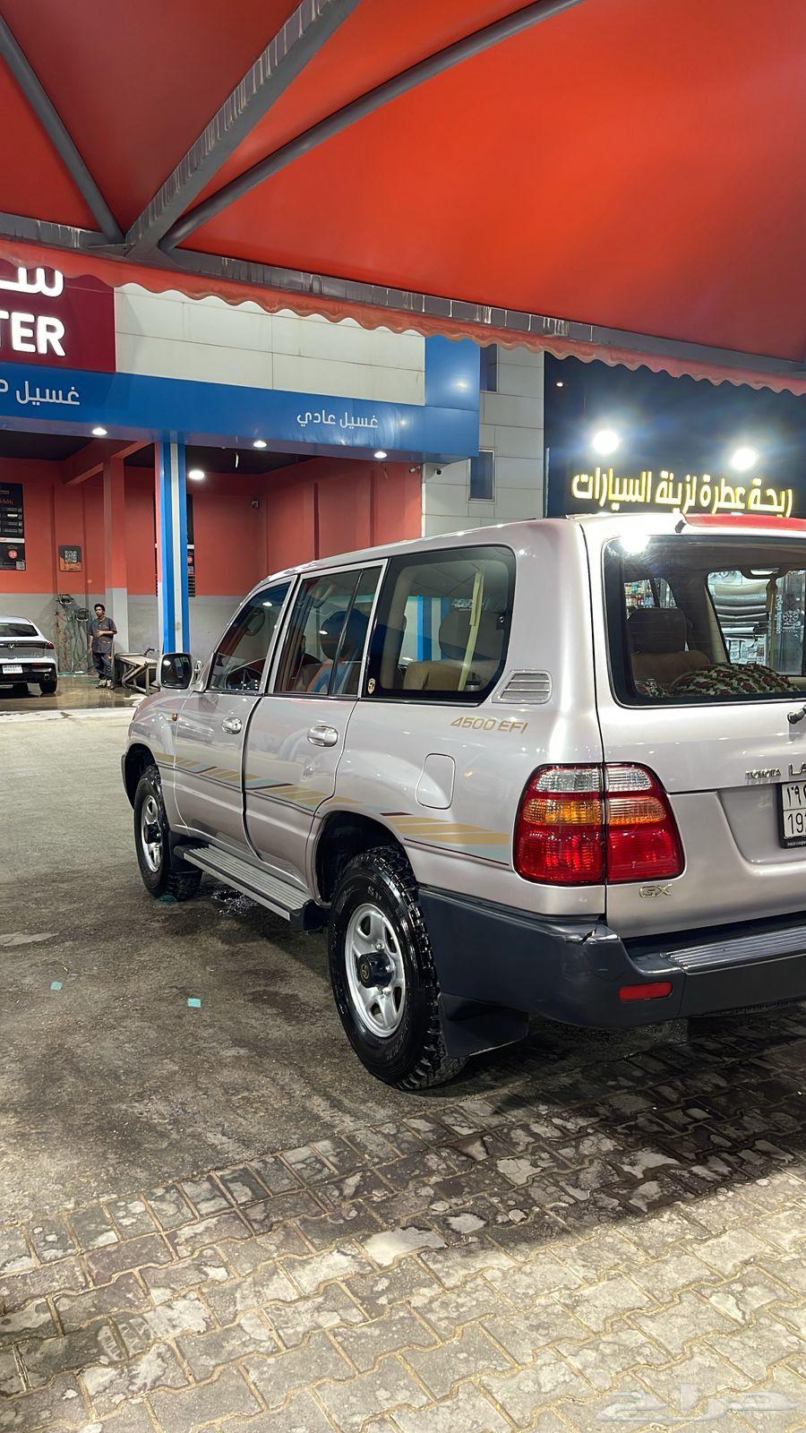 لاندكروزر 200263023159340929112