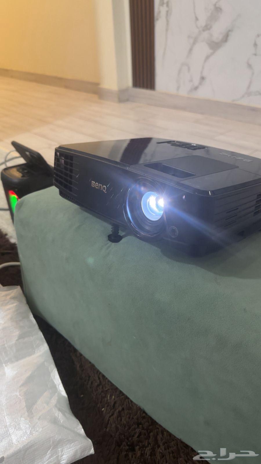 Projector63020203365123112