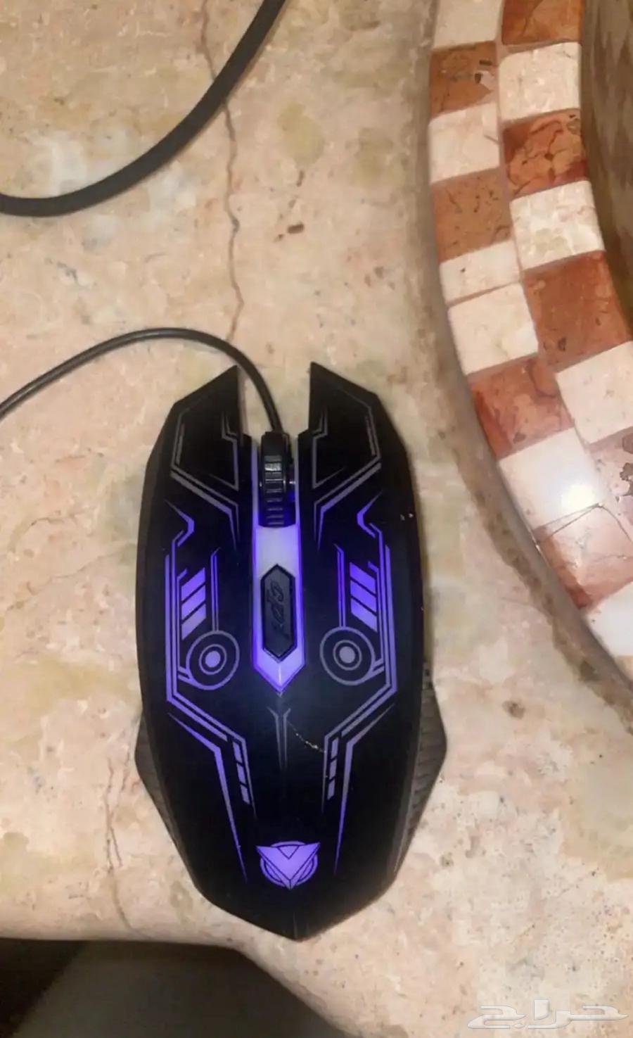 Keyboard and mouse for sale630188797507861120