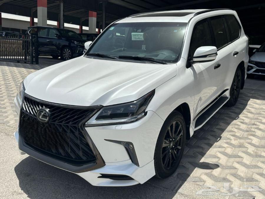 لكزس 2019 LX DD S بلاك ايدشن سعودي عبداللطيف جميل للسيارات63018699514498111