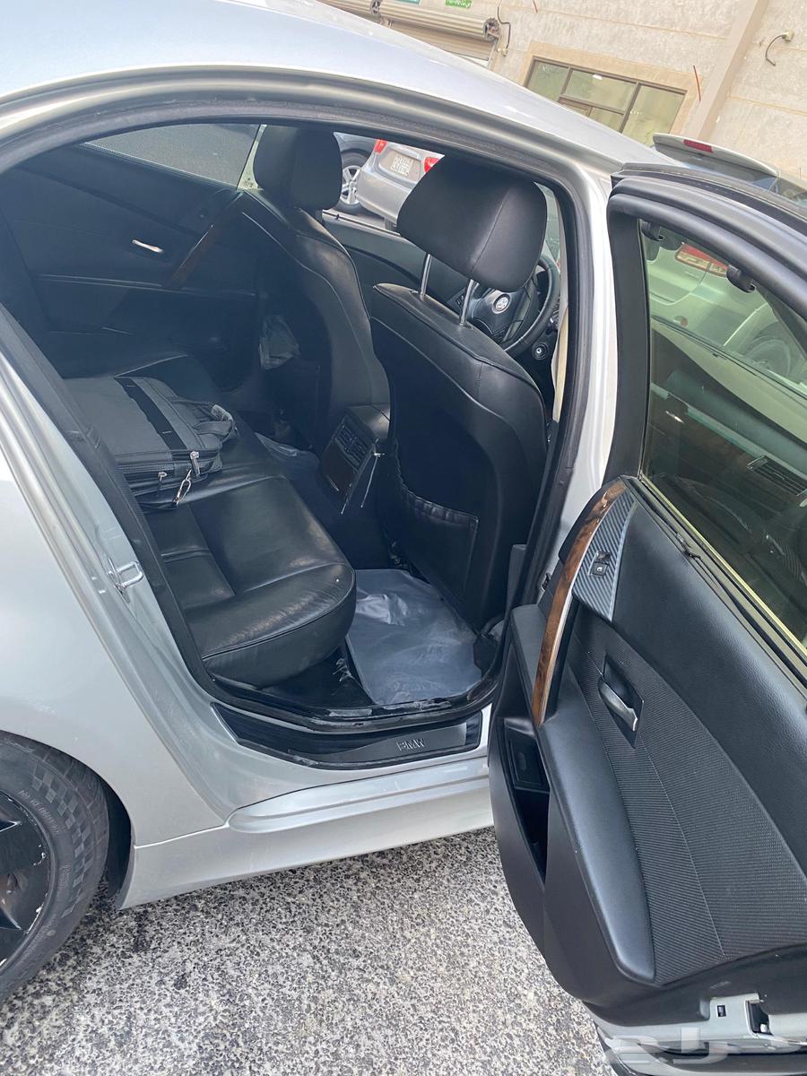 BMW 530i63022737070850112