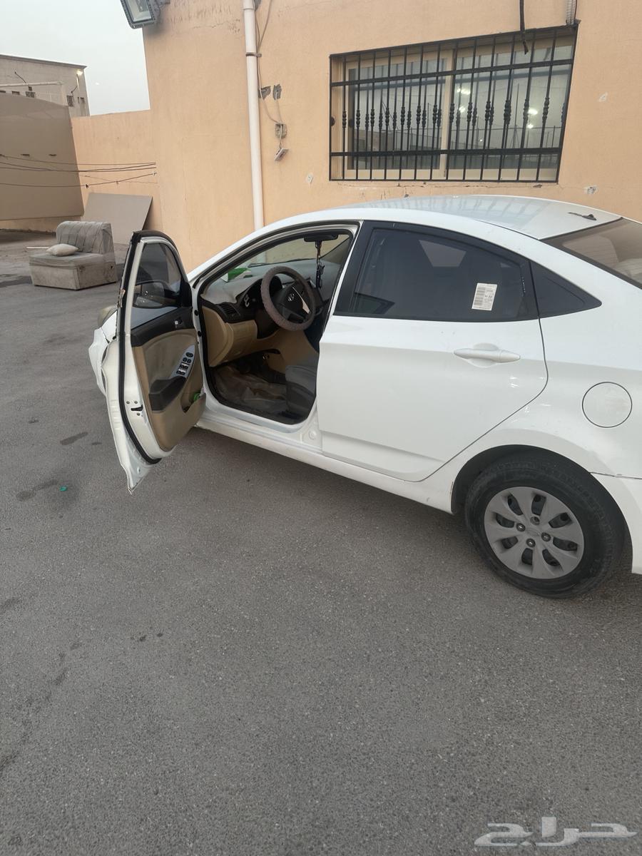 Hyundai Accent63048110977794111