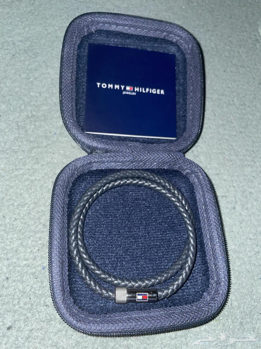 سواره من TOMMYE HILFIGER63019313111297111