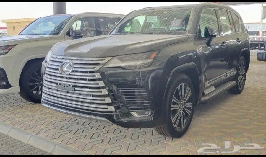 لكزس 2025 اسود دخلي اف وايت سعودي63018667216513111