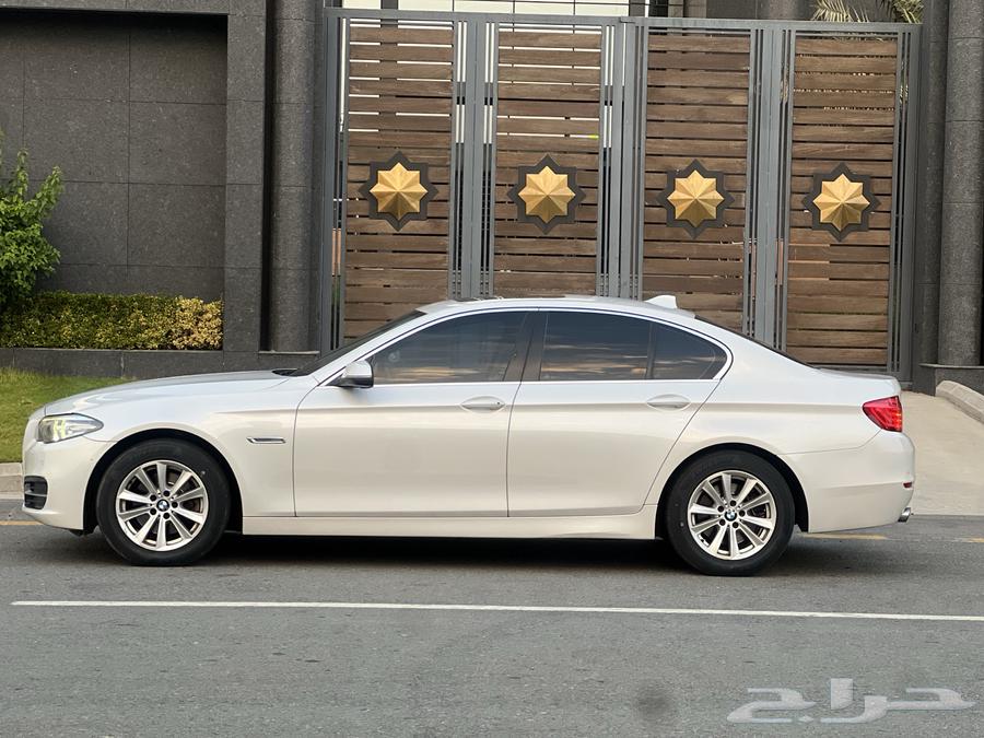 BMW 2015 model, very good and very clean63021357880577114