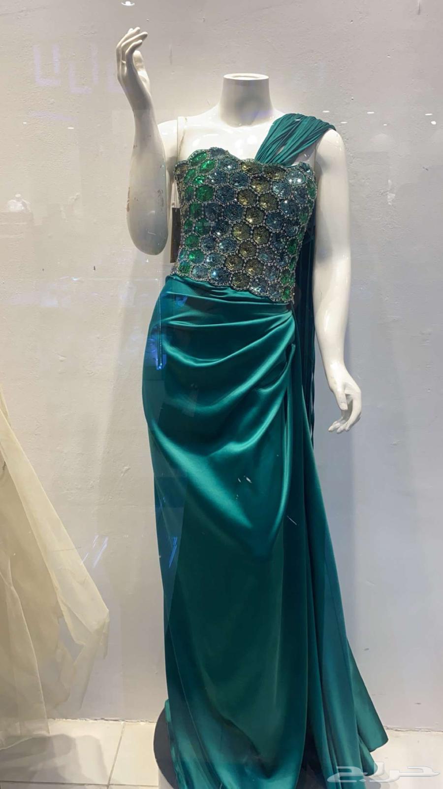 Very, very luxurious dress630149634300181113