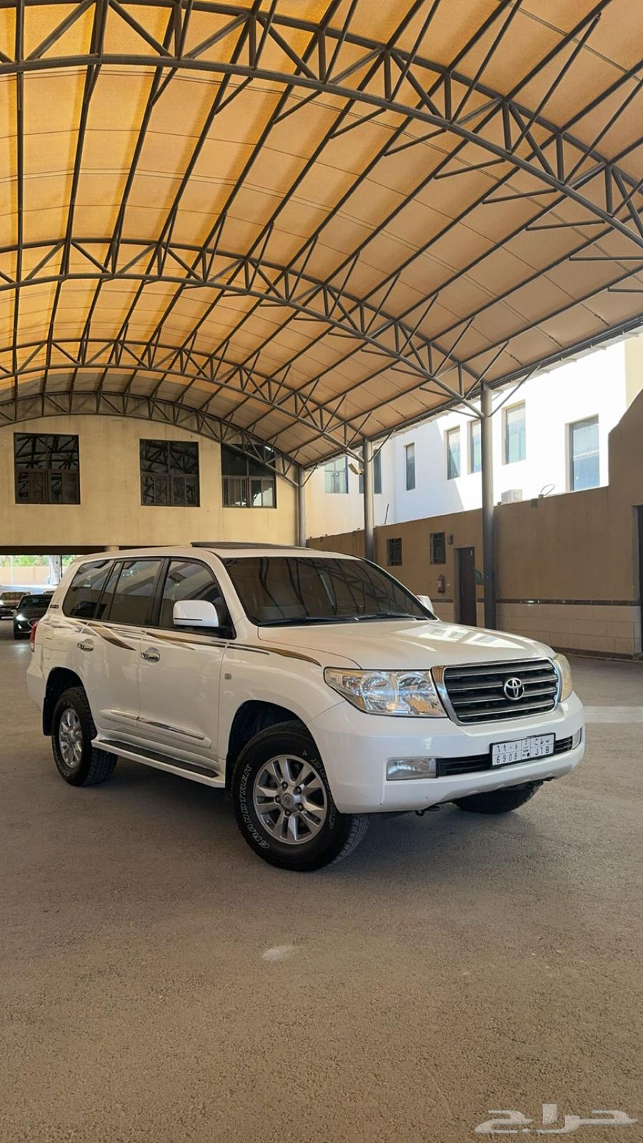 لاندكروزر للبيع63018255246595111
