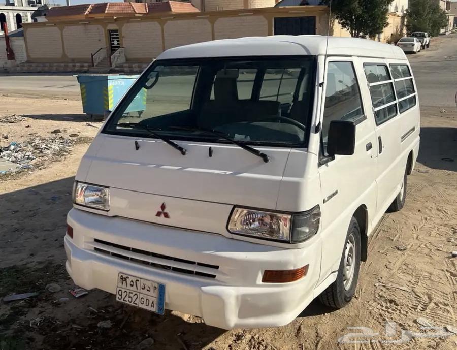 Mitsubishi Bus630173980463391120