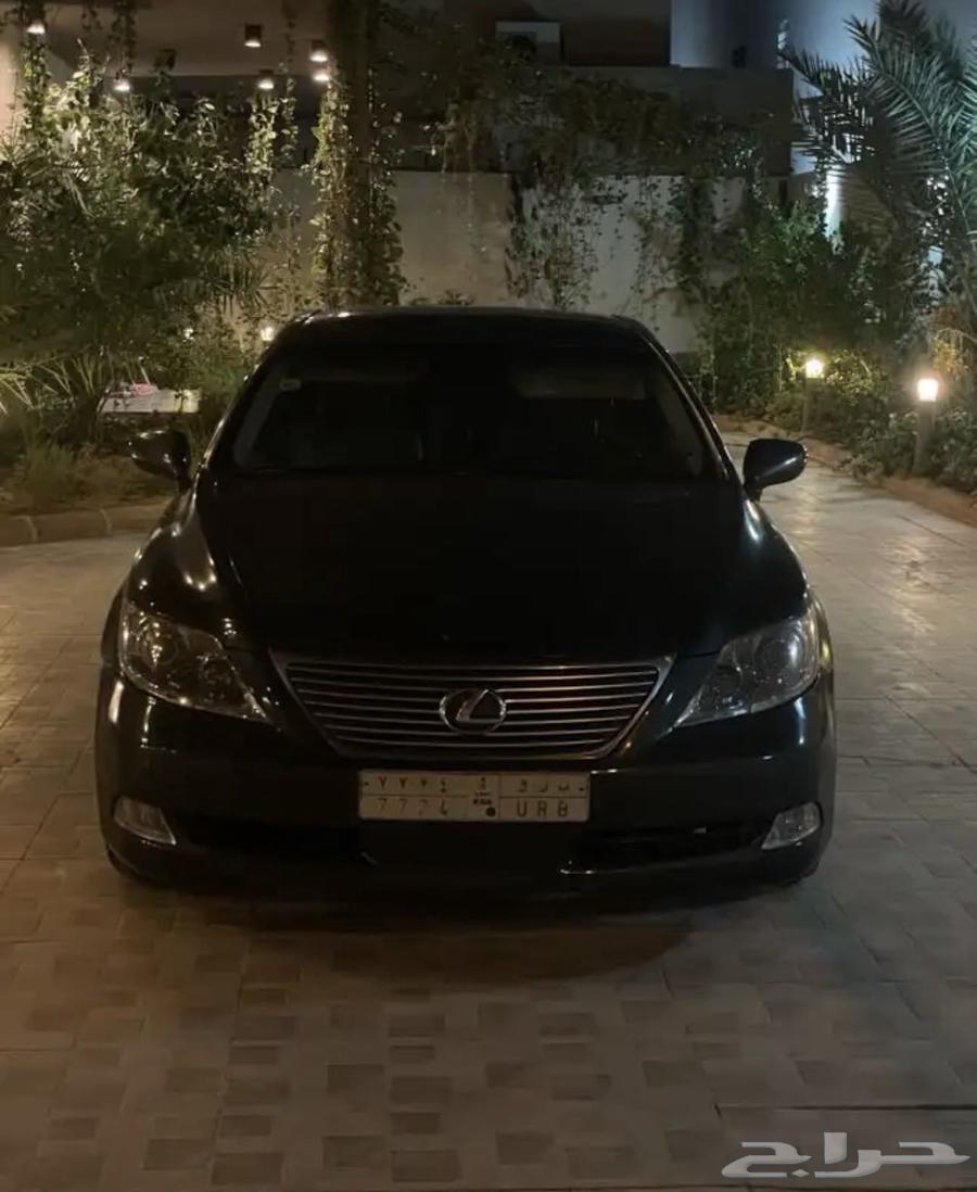 Lexus LS 46063018721967105114