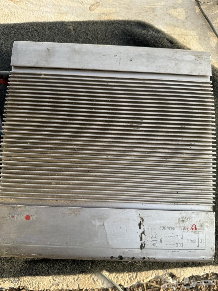 2 Amplifier organizer and sound amplifier63016738450691111
