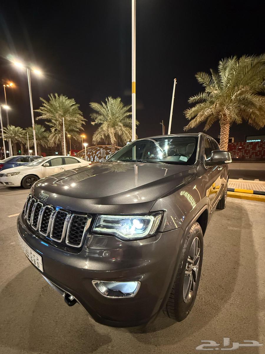 Grand Cherokee 2017 V863017415520258114