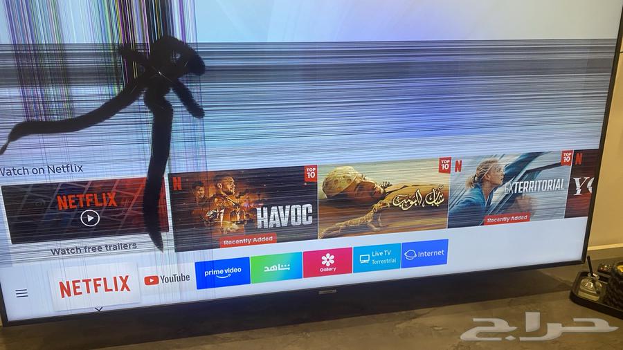 Samsung 65-inch screen63015846137857113