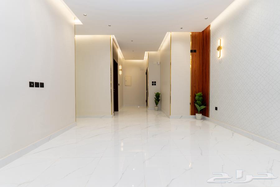 Girls' apartments with special surface63012032020225114