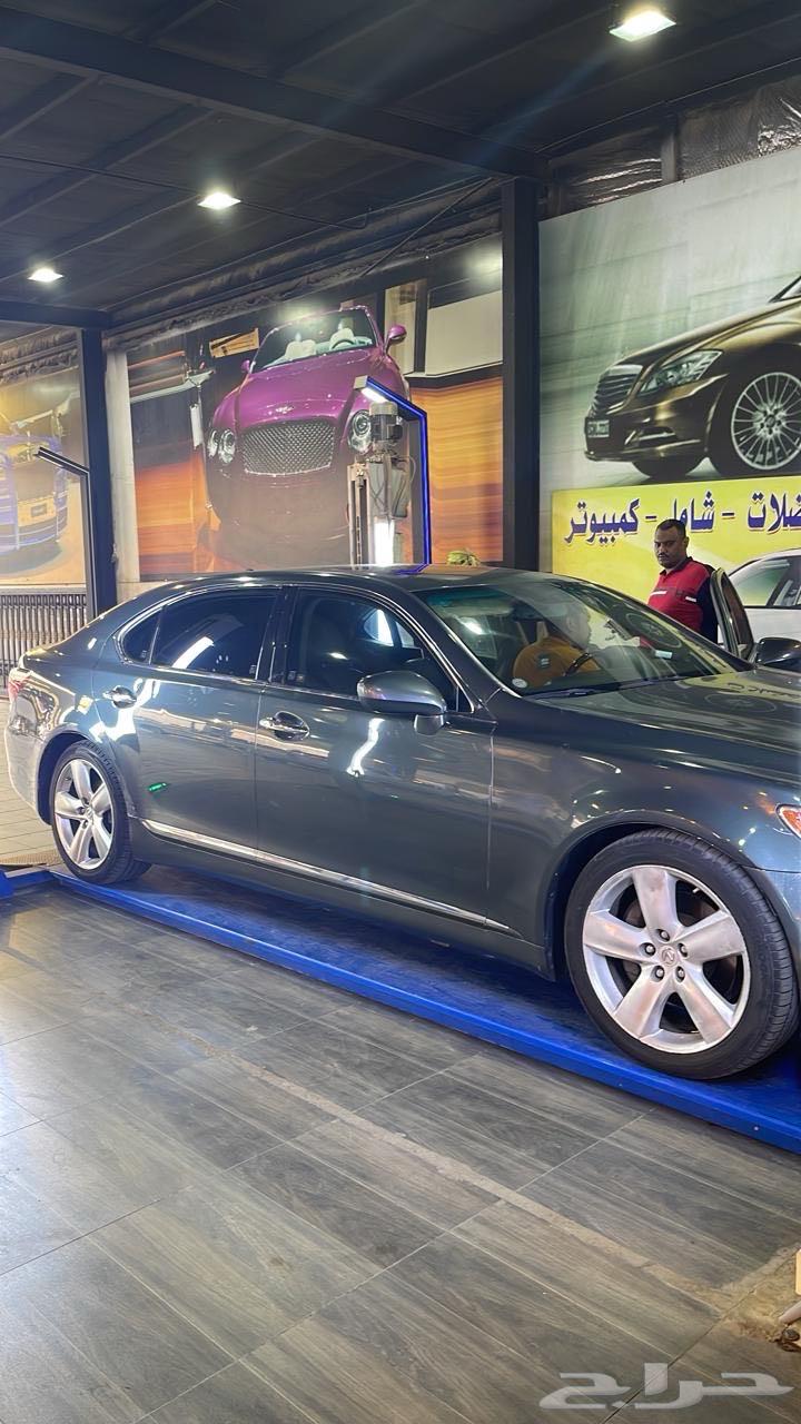 Lexus LS 46063018721967105111