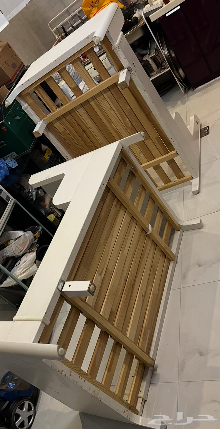 دالوب هشب سحاب كبير وعدد 2 سرير اطفال مستعمل63016738757633114