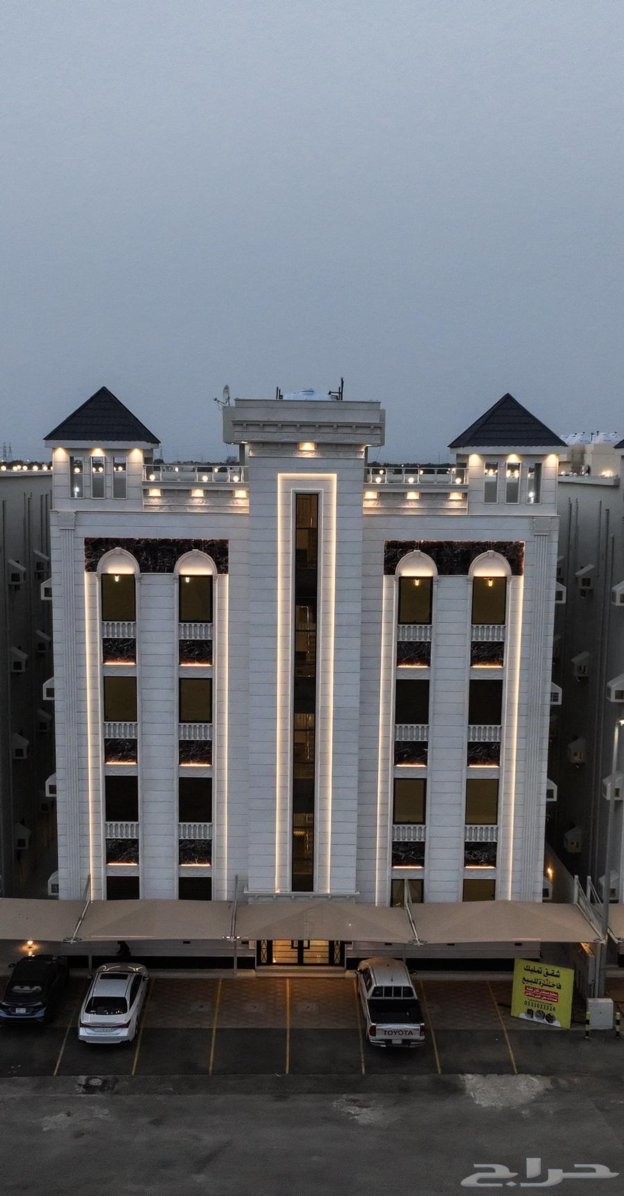 Girls' apartments with special surface63012032020225114