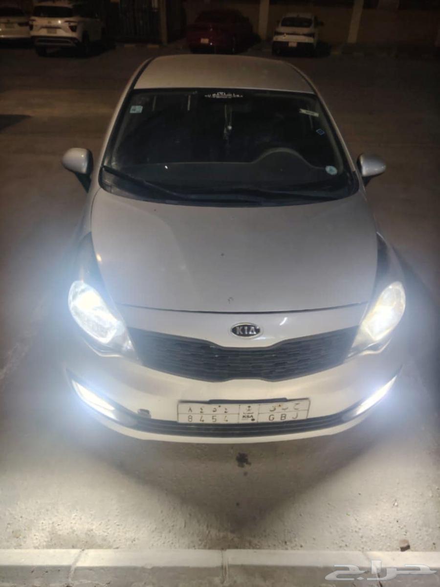 A very economical and clean 2014 model car63018286595715111